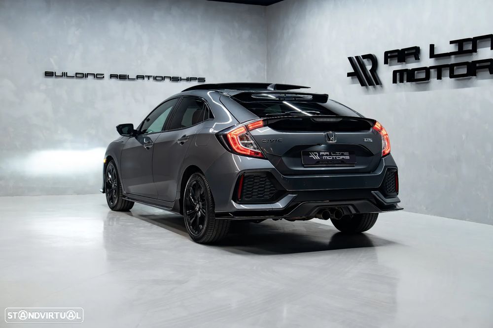 Honda Civic 1.5 i-VTEC Sport Plus - 10