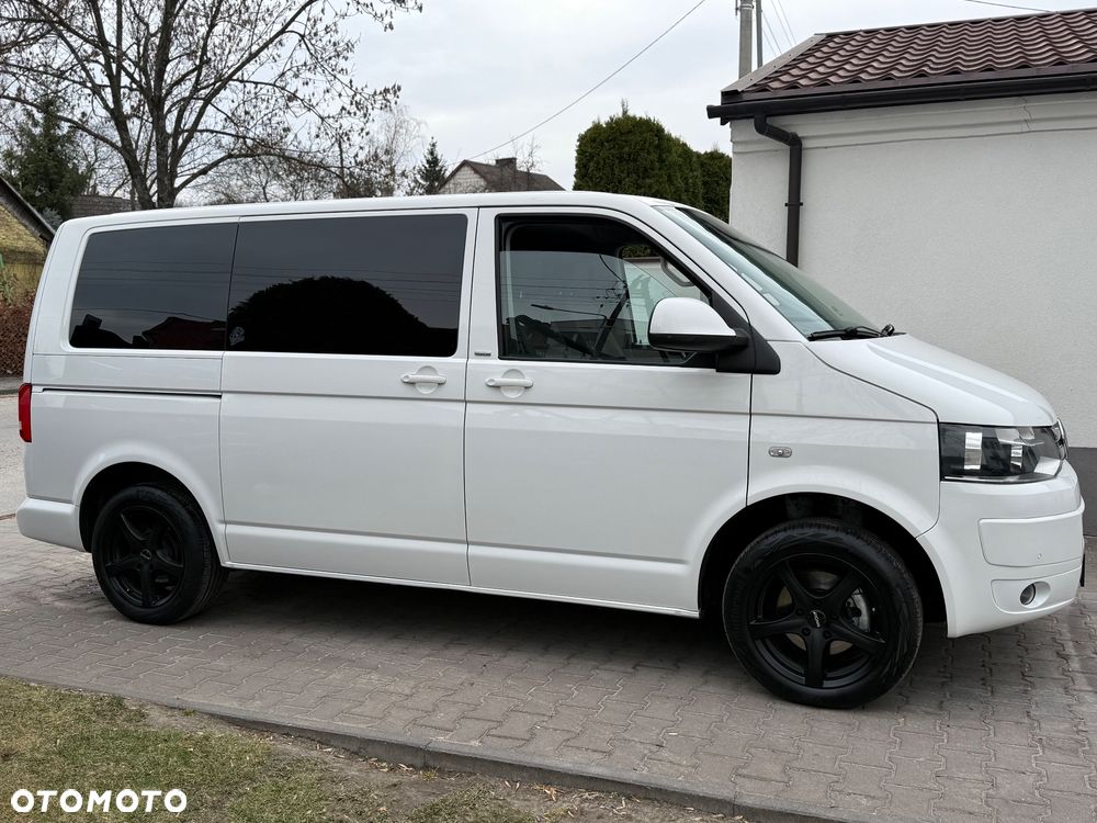 Volkswagen Multivan - 7