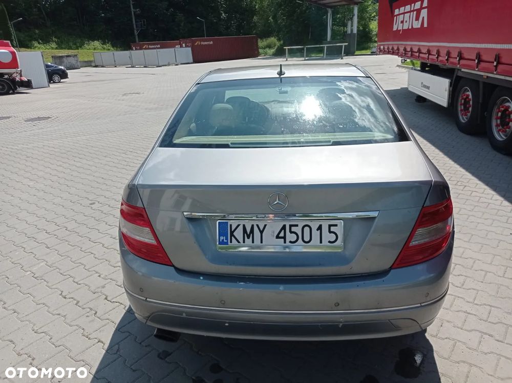 Mercedes-Benz Klasa C 220 CDI DPF Automatik Elegance - 9