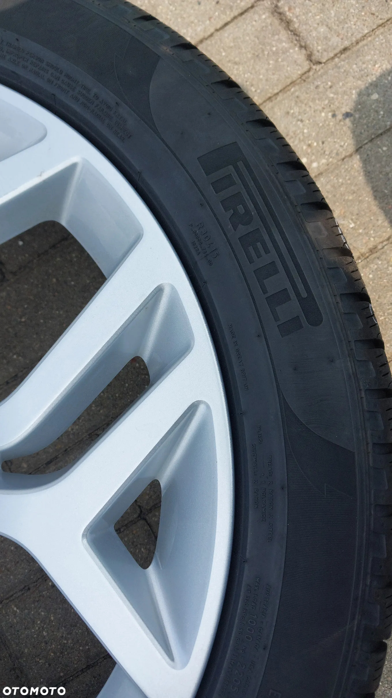 Pojedyncza opona Pirelli Scorpion Winter 265/45 R21 108W - 4