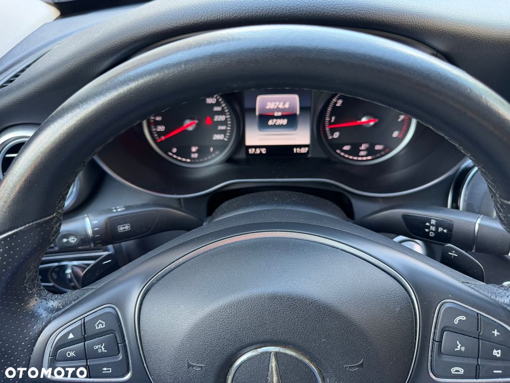 Mercedes-Benz Klasa C 200 9G-TRONIC Exclusive - 39