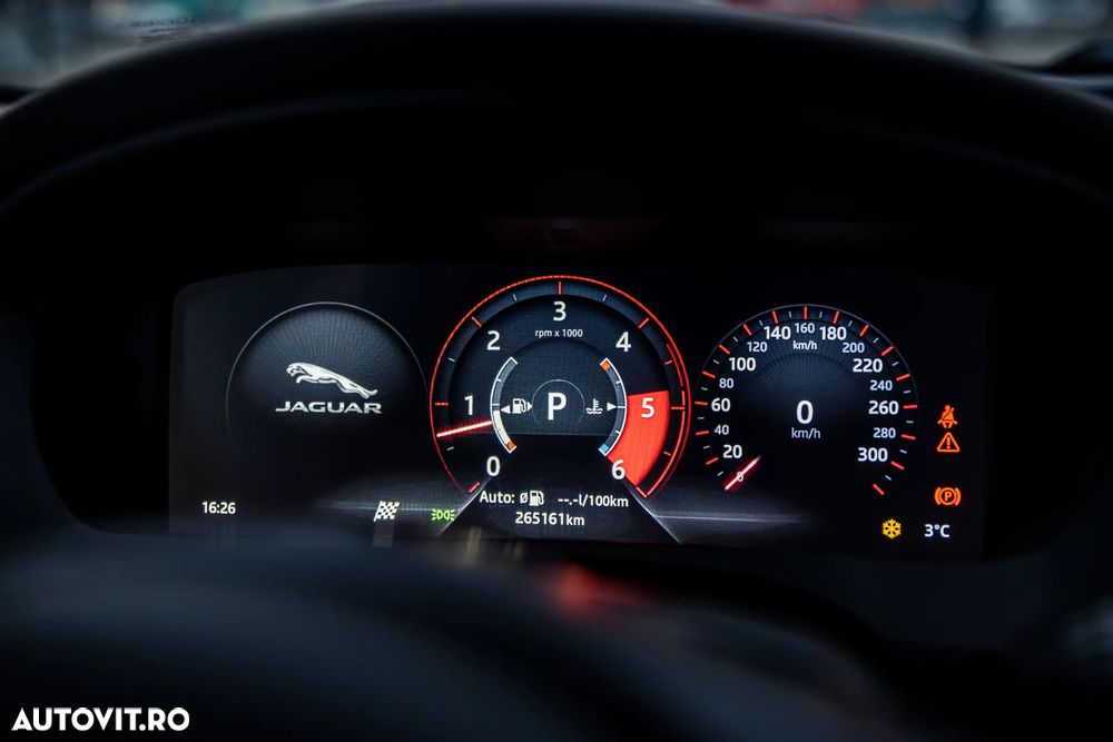 Jaguar F-Pace 30d AWD Prestige - 16