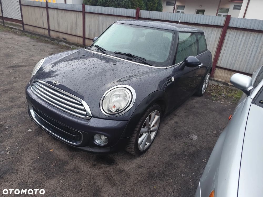 MINI ONE D - 21