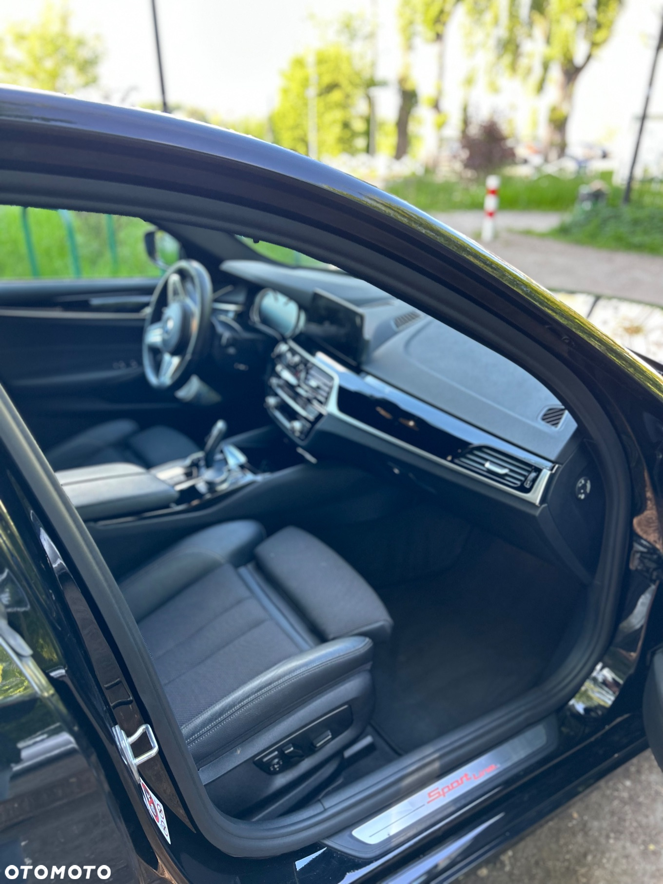 BMW Seria 5 520d Sport Line - 8