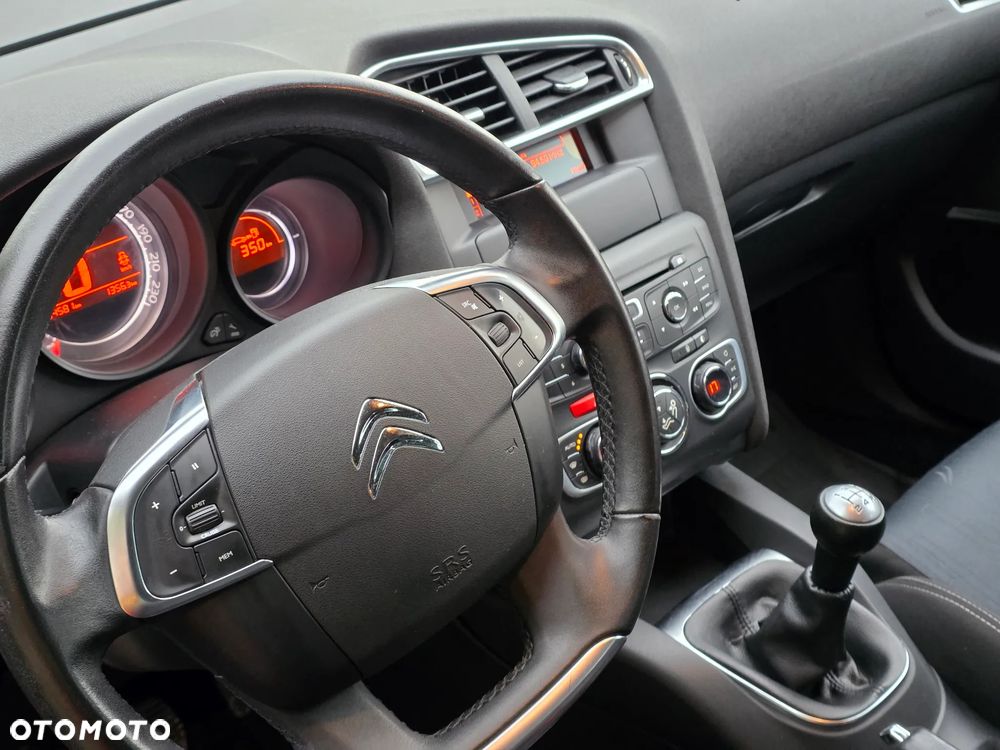 Citroën C4 VTi 120 Exclusive - 8