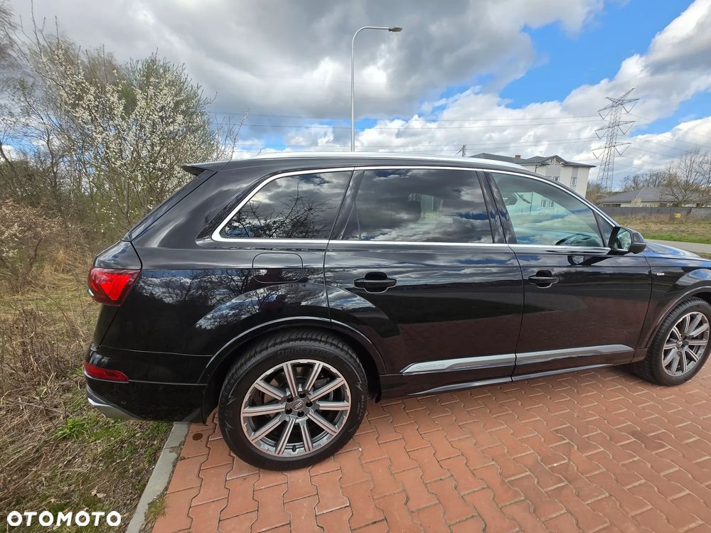 Audi Q7 - 15