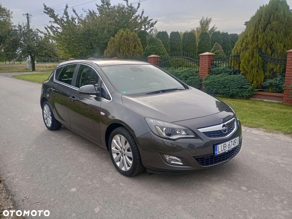 Opel Astra 1.4 Turbo Cosmo - 35