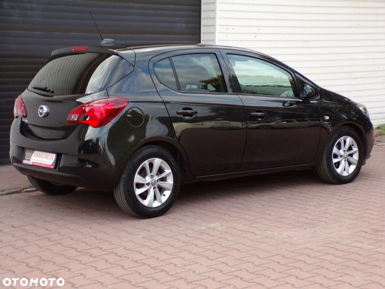 Opel Corsa - 16