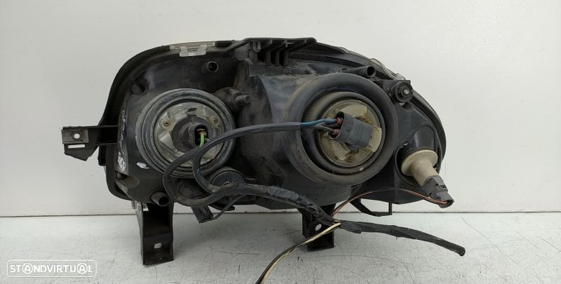 Farol Direito Renault Clio Ii (Bb_, Cb_) - 3