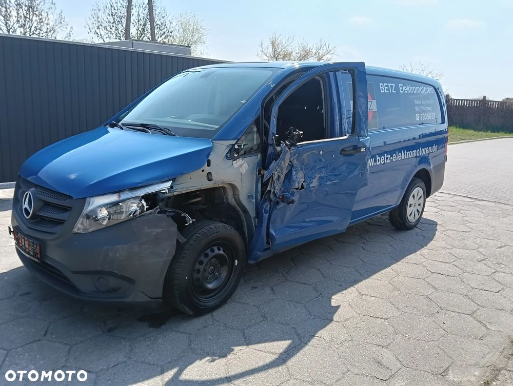 Mercedes-Benz Vito - 10
