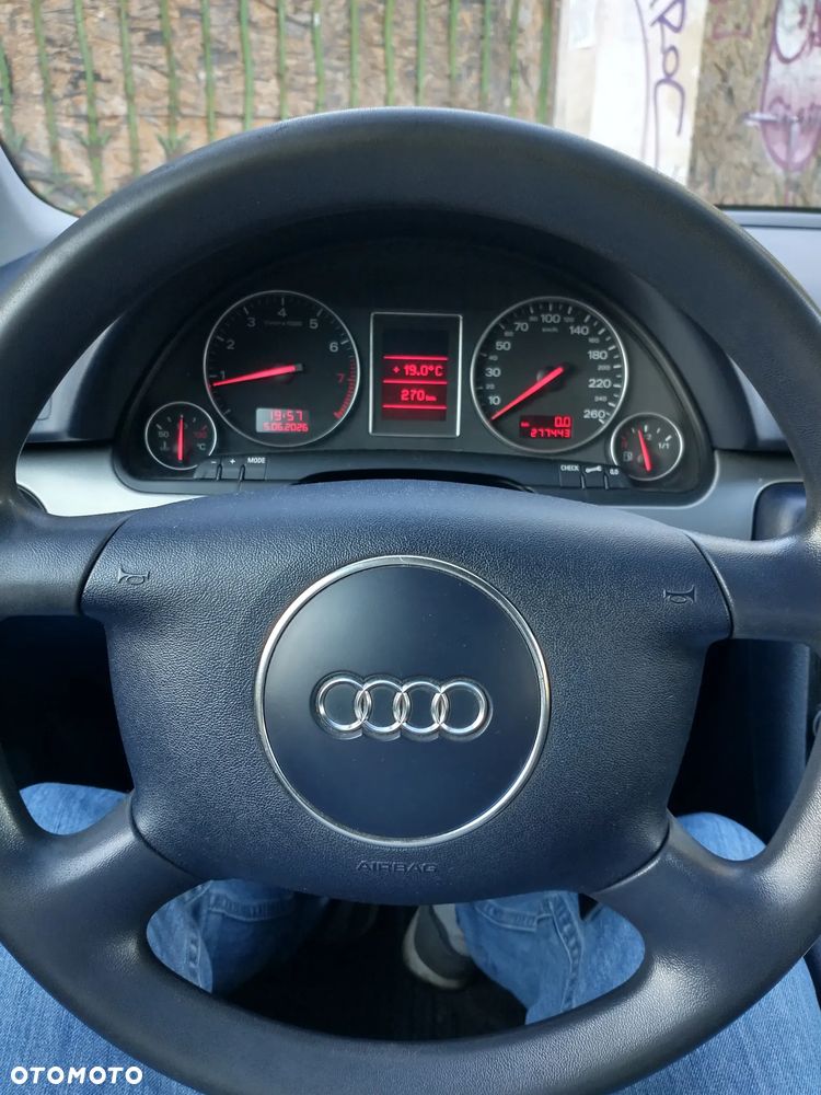 Audi A4 Limousine 2 - 15