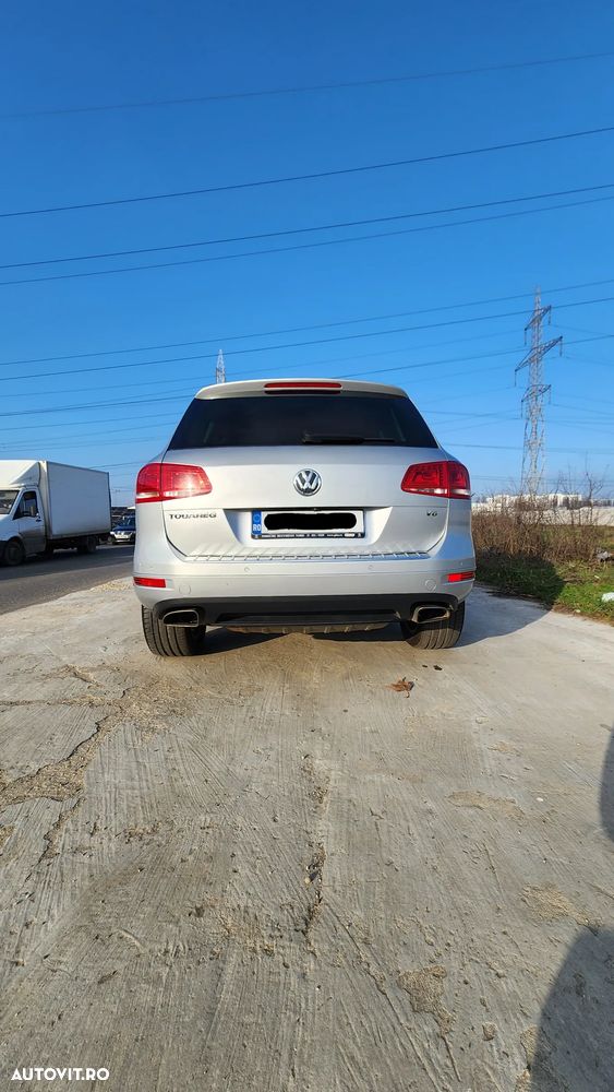 Volkswagen Touareg 3.0 V6 TDI BMT - 3