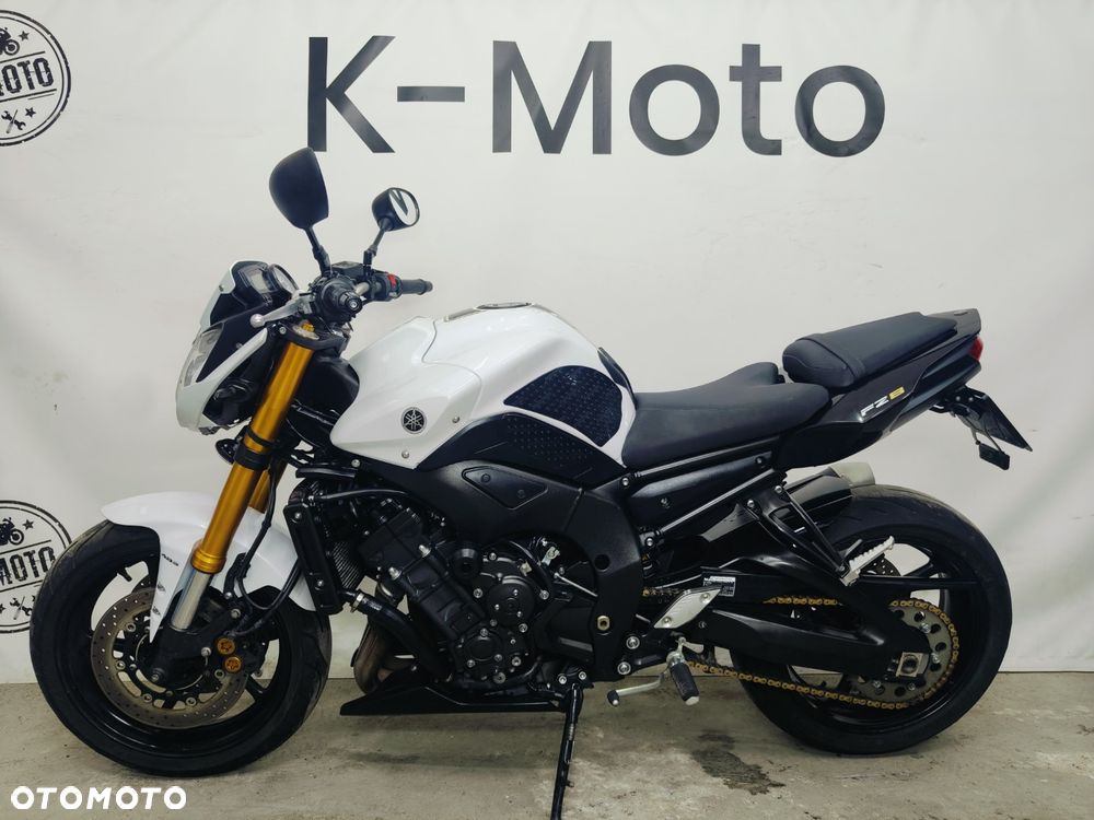 Yamaha FZ8 - 17