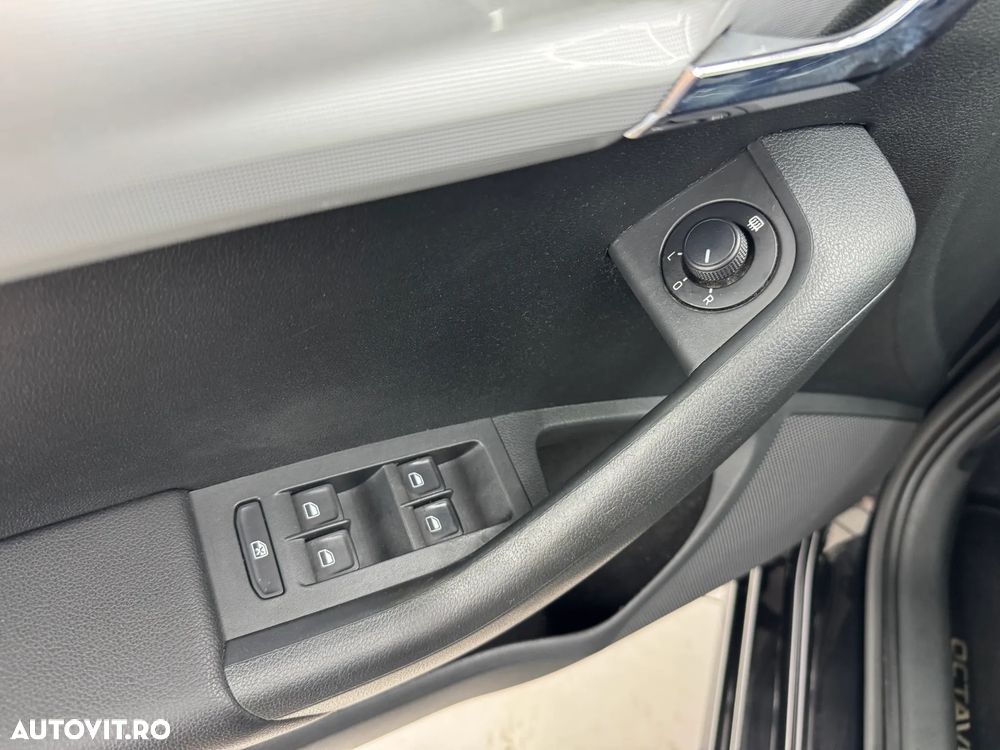 SKODA Octavia 2013 — imagine 31