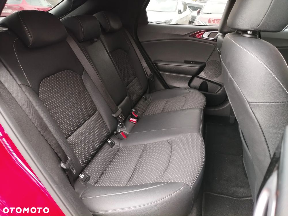 Kia XCeed 1.4 T-GDI L DCT - 17
