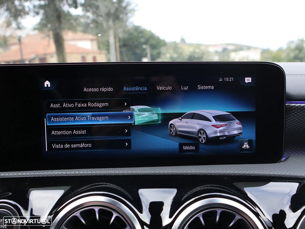 Mercedes-Benz CLA 250 e Shooting Brake Progressive - 27