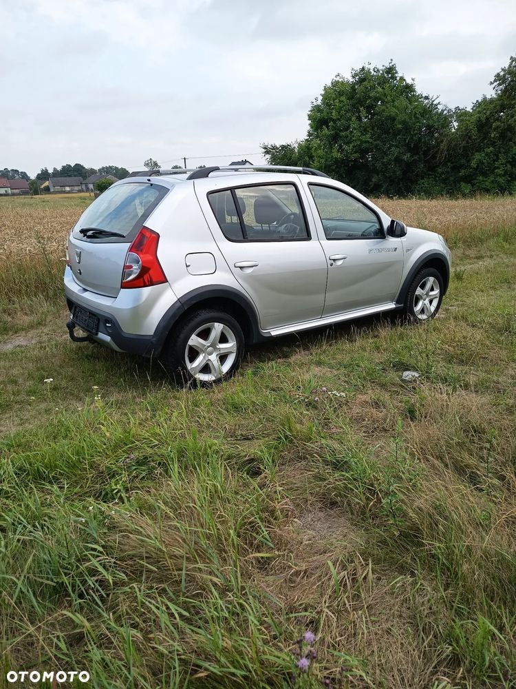 Dacia Sandero Stepway - 17