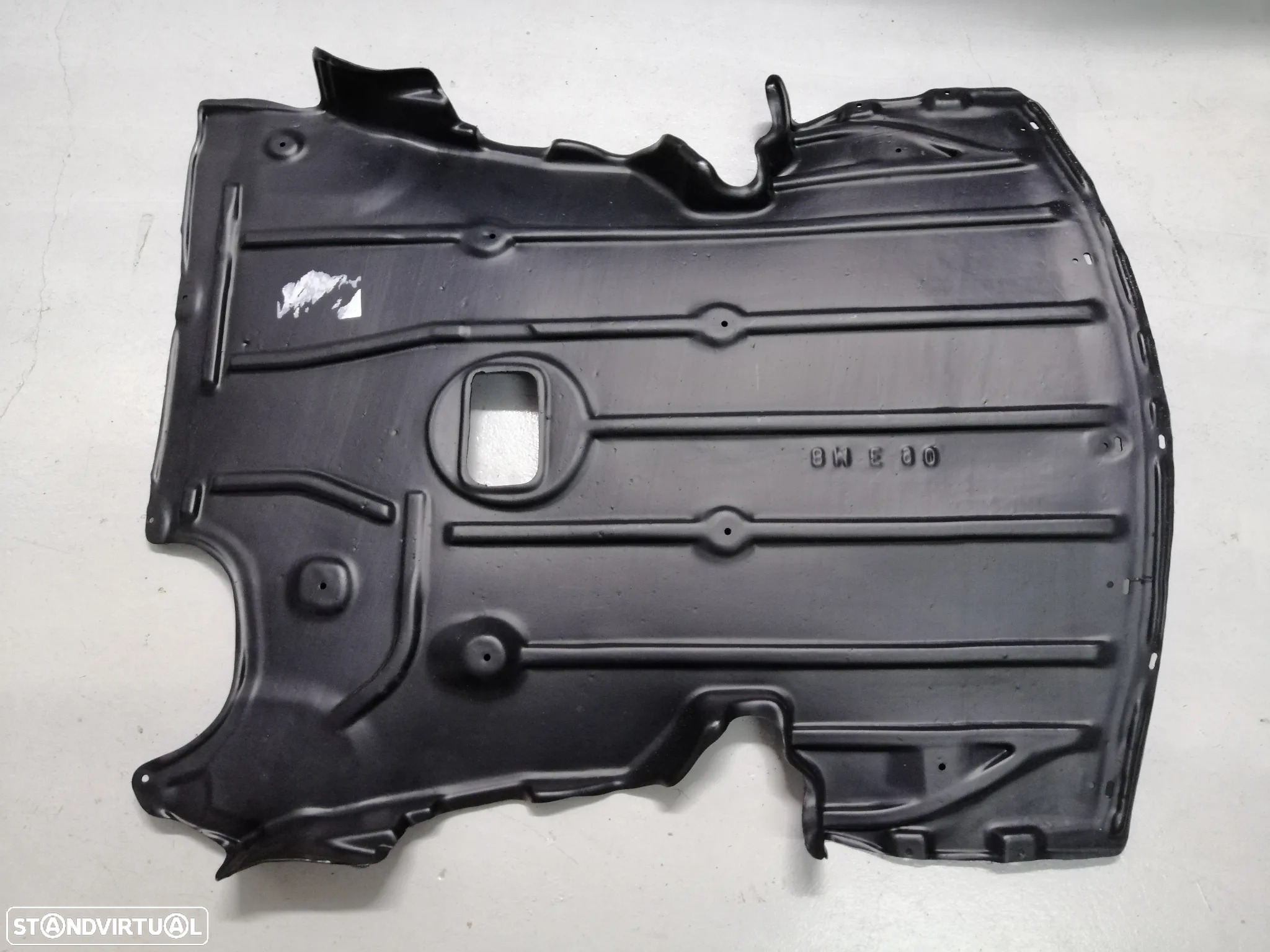 Blindagem /Resguardo de proteção do motor BMW E90 e E91 NOVO - 2