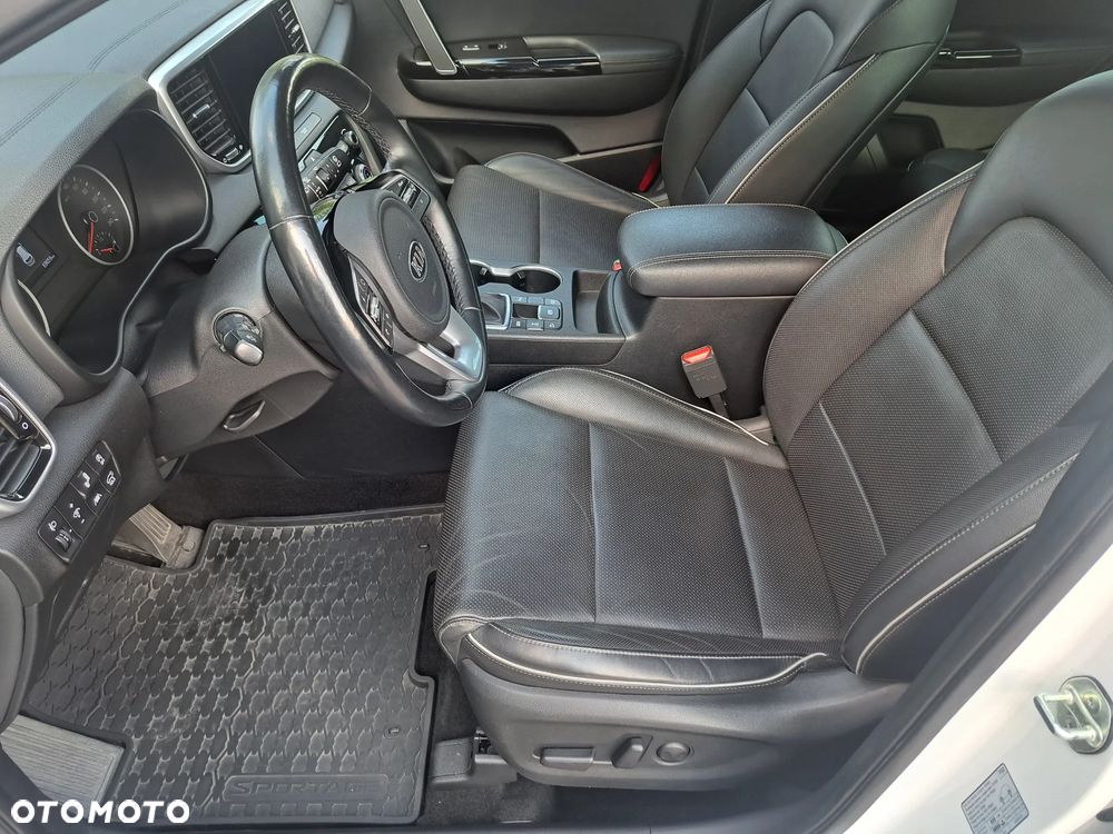Kia Sportage 1.6 T-GDI Black Edition Plus 4WD DCT - 12