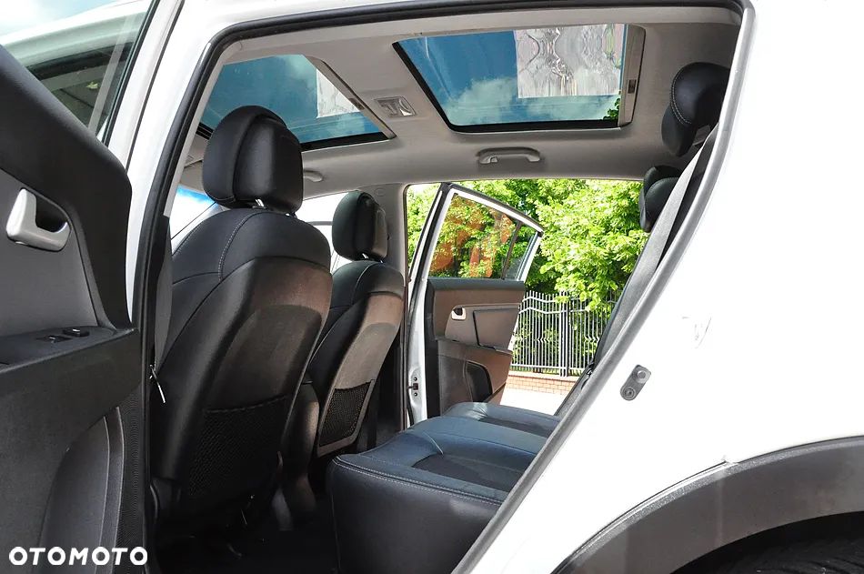 Kia Sportage 1.6 GDI 2WD DREAM-TEAM EDITION - 27