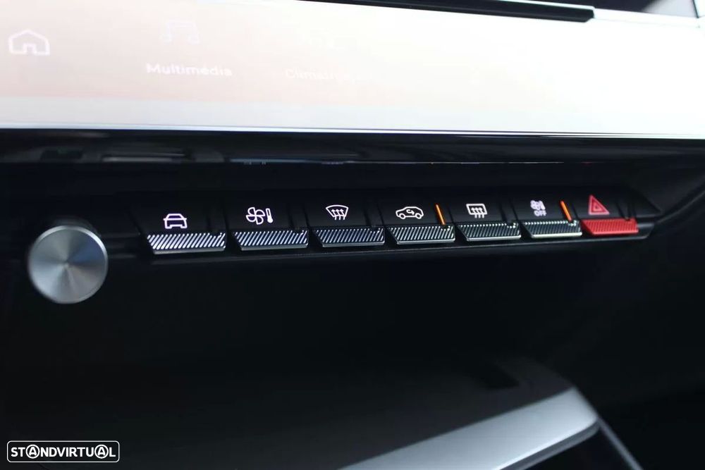 Peugeot 408 1.2 PureTech Allure EAT8 - 11