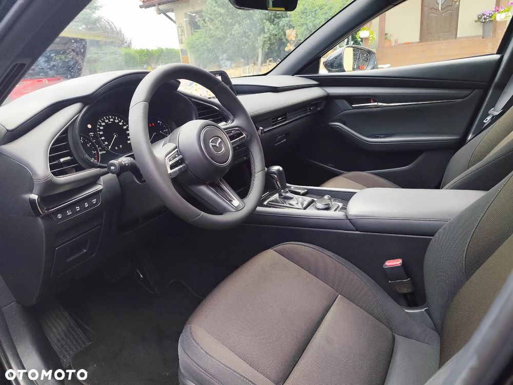 Mazda 3 e-SKYACTIV-G 2.0 M HYBRID DRIVE - 14