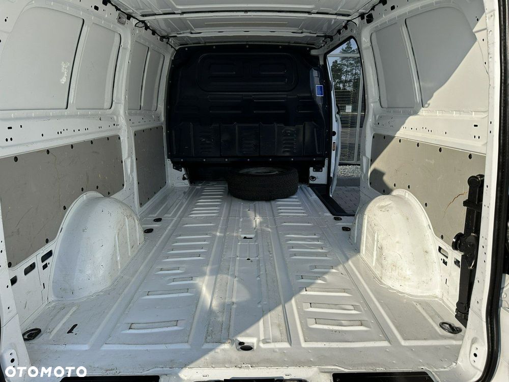 Mercedes-Benz Vito - 24