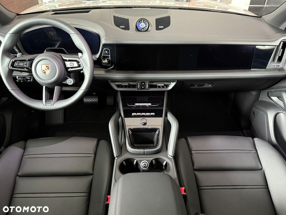Porsche Cayenne - 27