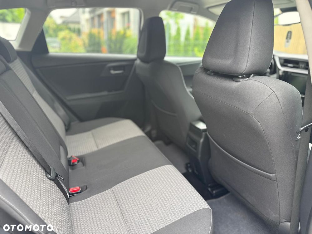 Toyota Auris 1.2 T Premium - 12