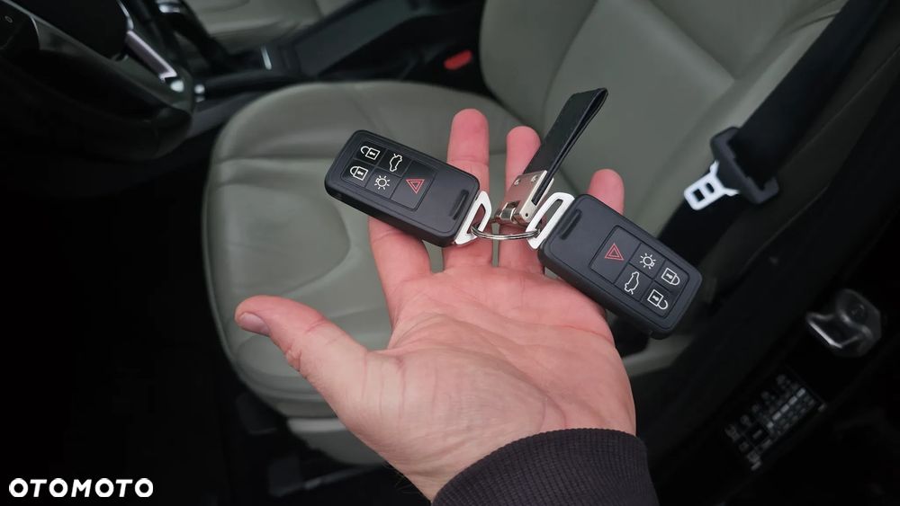 Volvo V40 D2 Momentum - 12