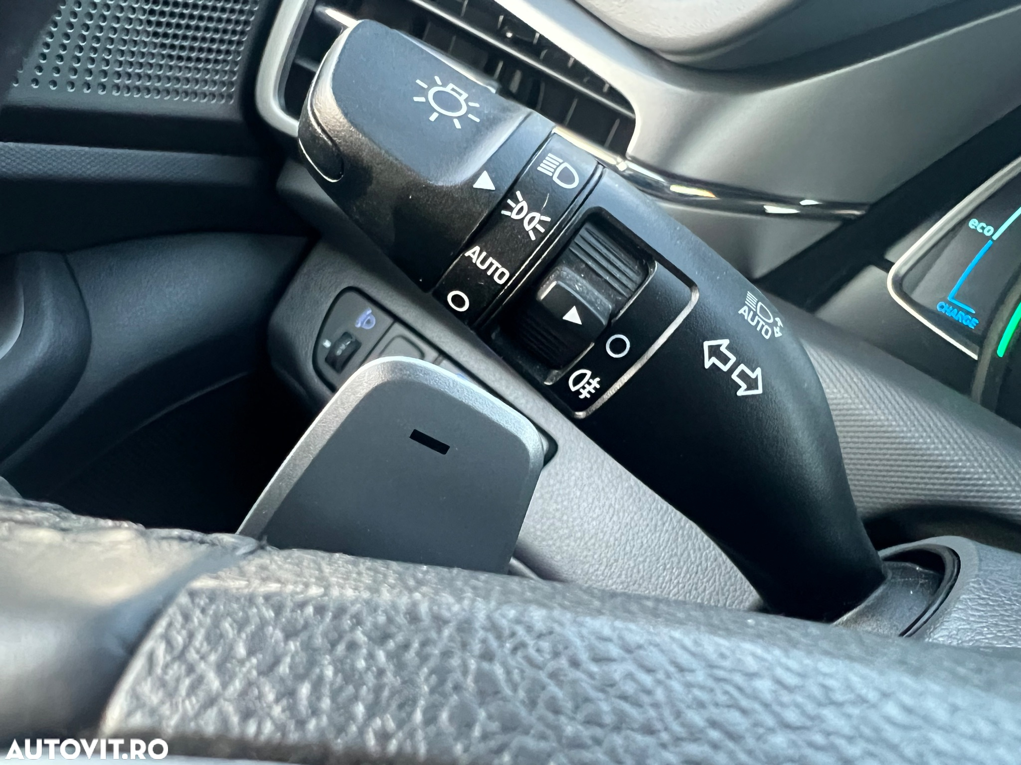 Hyundai IONIQ Plug-In Hybrid 1.6 141CP Exclusive - 30