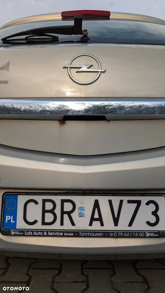 Opel Astra 1.8 Sport - 10