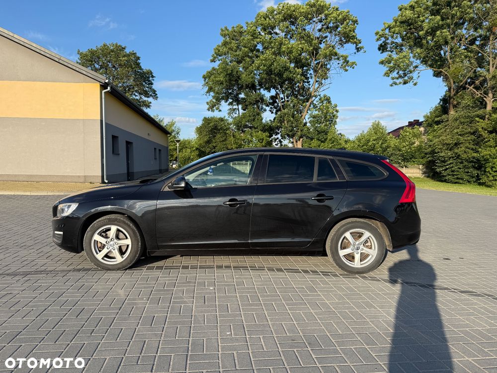 Volvo V60 D2 - 4