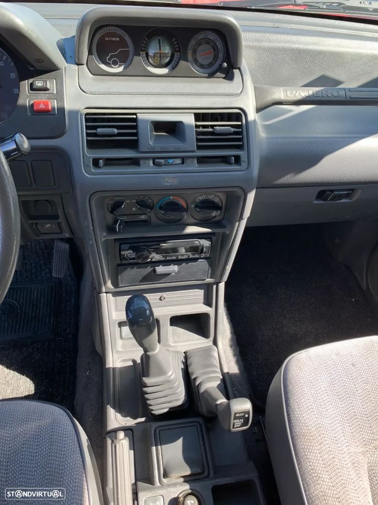 Mitsubishi Pajero 2.8 TD GLX - 9