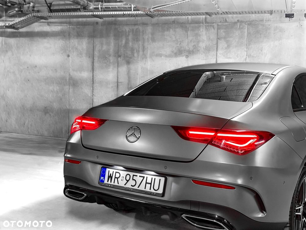 Mercedes-Benz CLA 250 E AMG Line 8G-DCT - 8