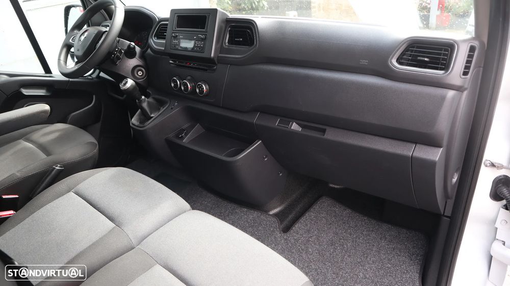 Renault Master 2.3 dCi 135 L2H2 - 13