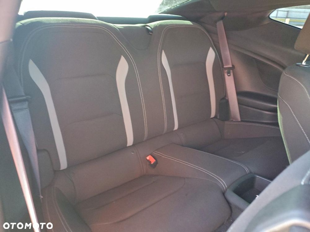 Chevrolet Camaro 2.0 - 9