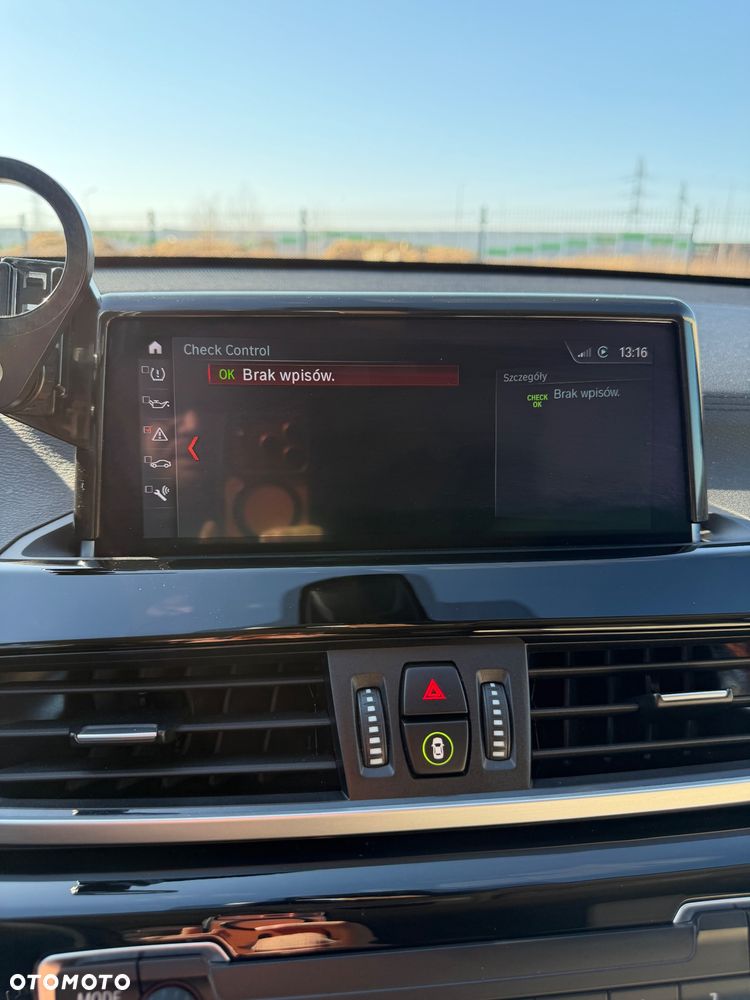 BMW X1 sDrive18i Sport Line - 37