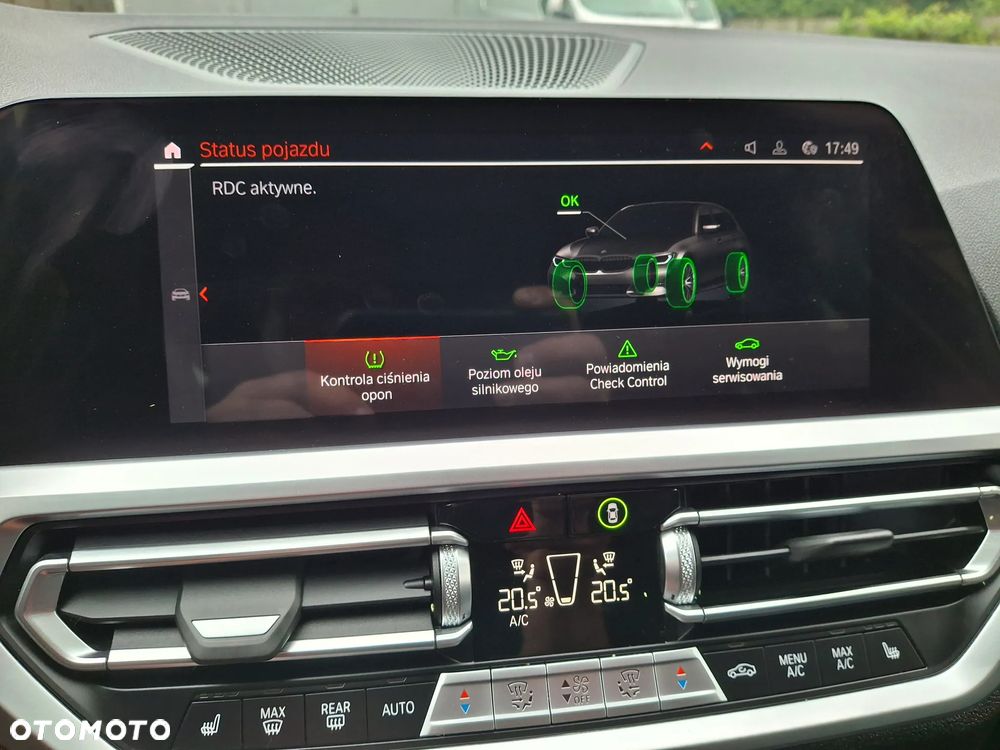 BMW Seria 3 318i Sport Line - 35