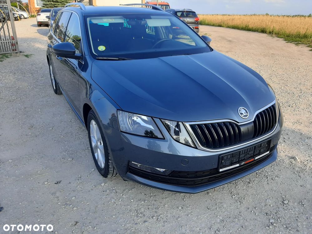 Skoda Octavia 1.6 TDI Sport Edition - 5