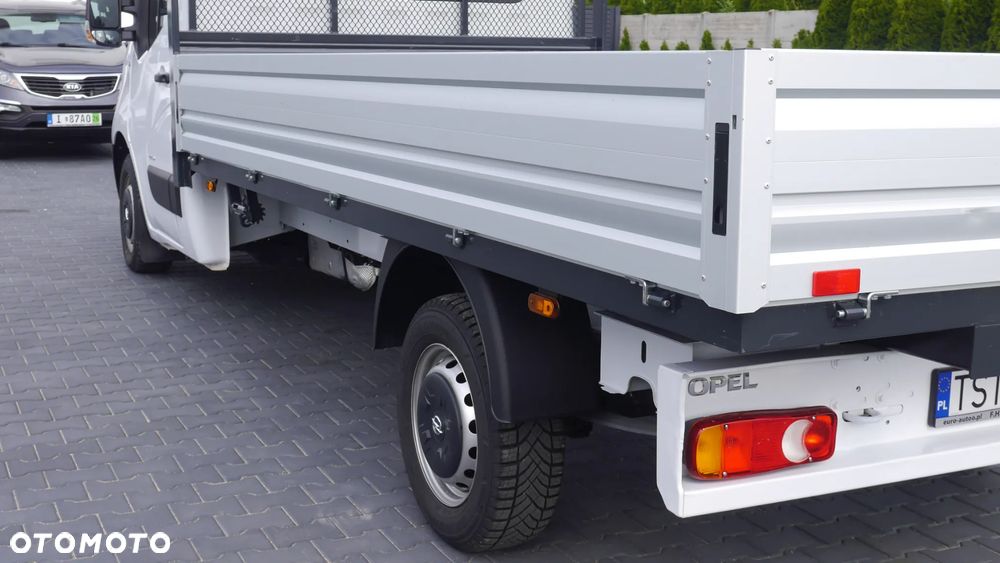 Opel MOVANO - 17