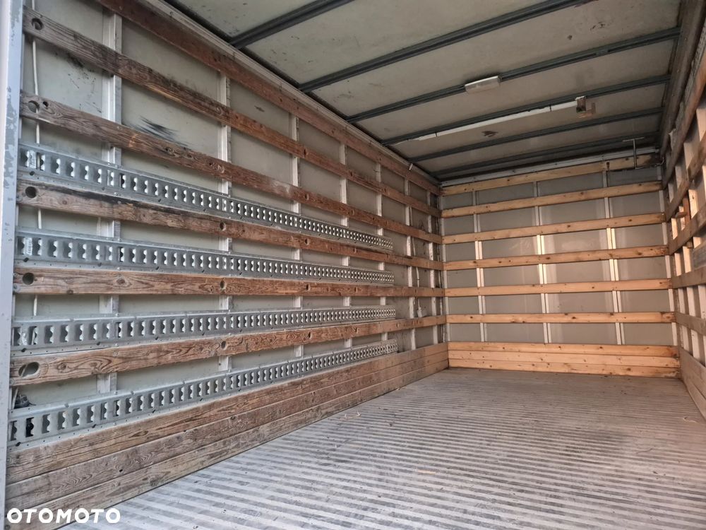 Nissan ATLEON 3.0 150KM - 9