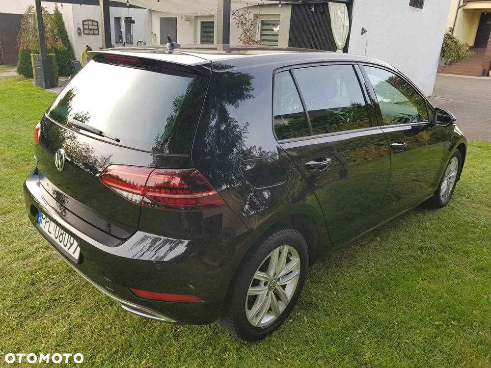 Volkswagen Golf - 3