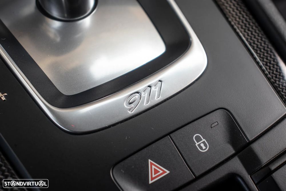 Porsche 911 (991) Carrera GTS PDK - 34