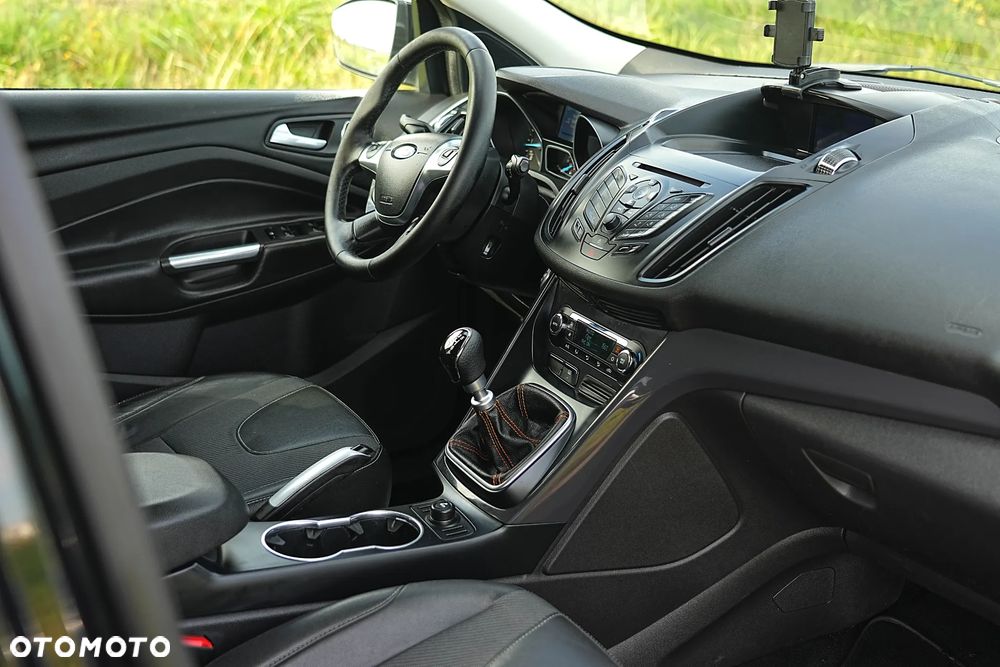 Ford Kuga 2.0 TDCi Individual - 16