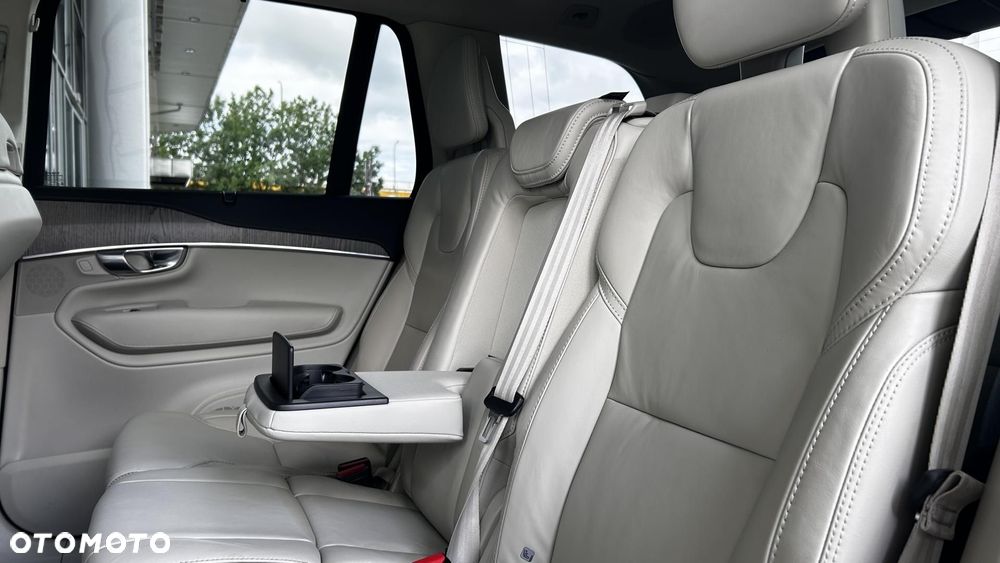 Volvo XC 90 B5 D AWD Ultimate Bright 7os - 20