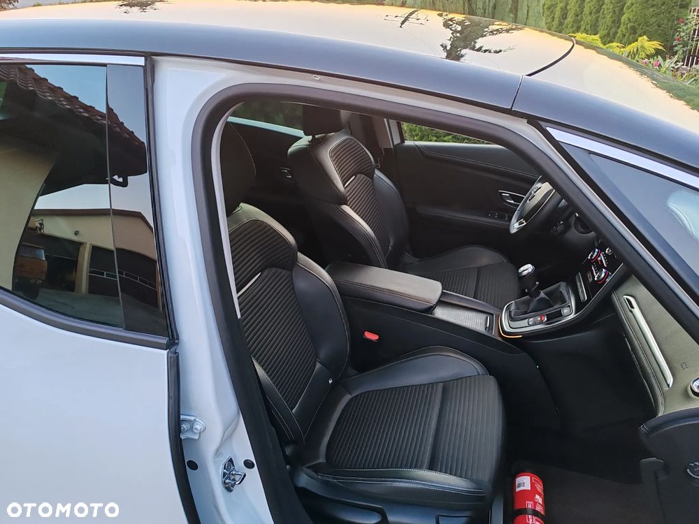 Renault Scenic - 27
