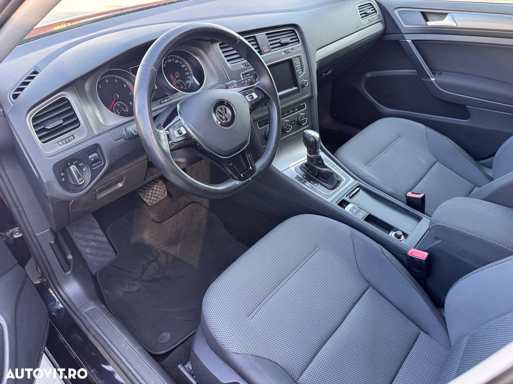 Volkswagen Golf 1.4 TSI BlueMotion Technology DSG Lounge - 14
