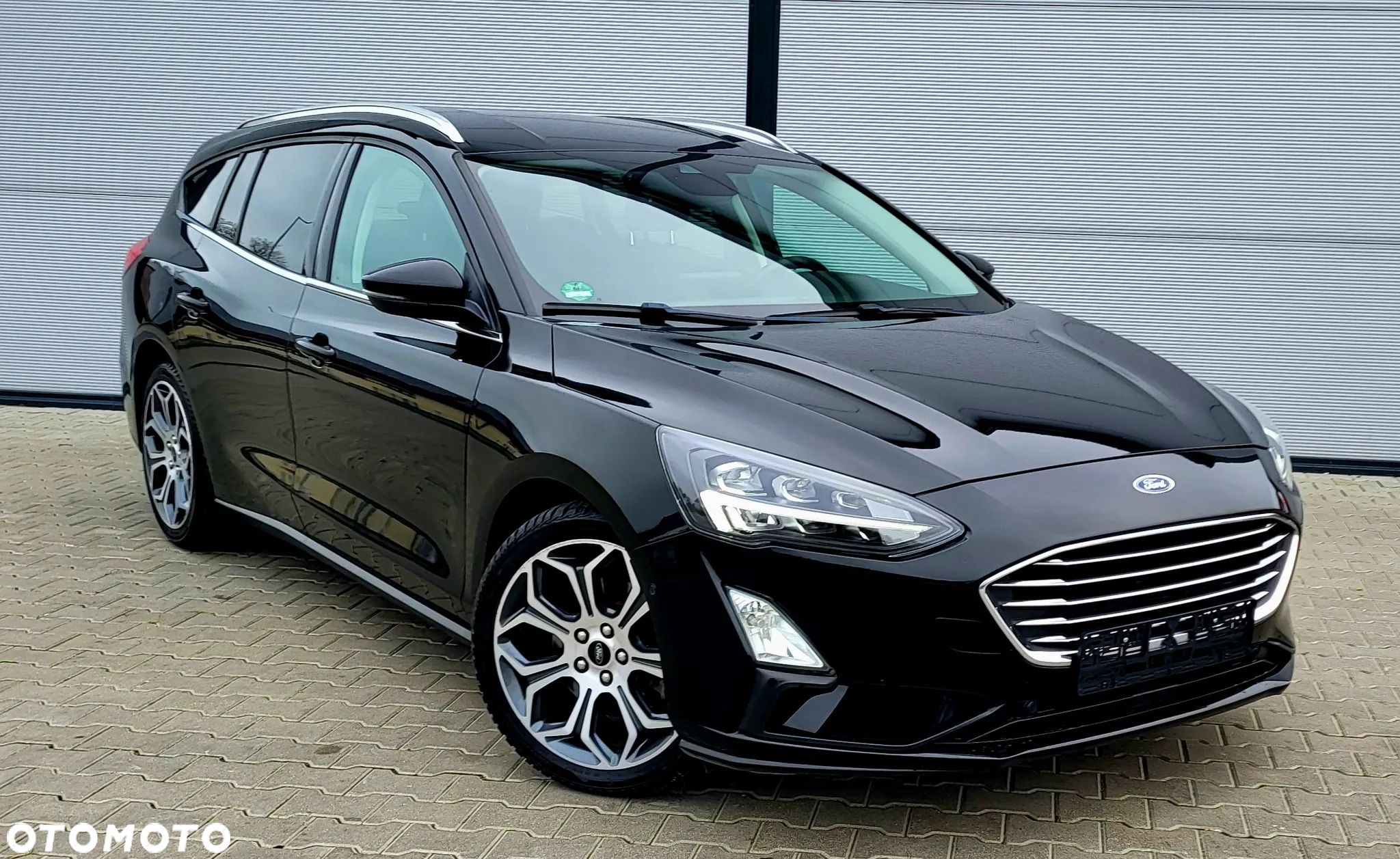 Ford Focus 1.0 EcoBoost Titanium Business - 1