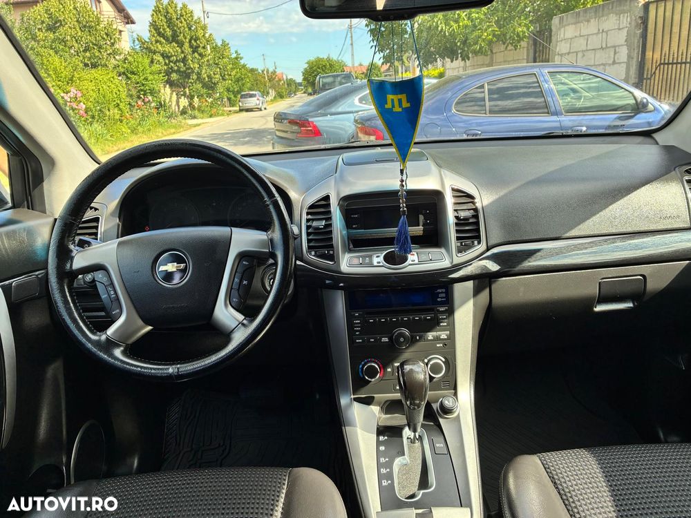 Chevrolet Captiva 2.2D AWD 7 locuri Aut. LT - 7